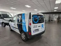 Usado Renault Kangoo 44 kW (60 CV) 2016 Blanco Monovolumen