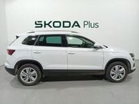 Usado Skoda Karoq Selection 150 CV (110 kW) 2025 Blanco SUV