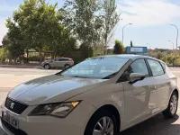 Usado Seat Leon I-Tech 105 CV (77 kW) 2015 Blanco Berlina