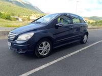 Usado Mercedes B180 109 CV (80 kW) 2008 Azul Monovolumen