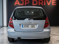 Käytetty Mercedes A180 109 HP (80 kW) 2009 Harmaa Tila-auto