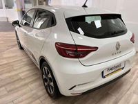 Usado Renault Clio V LIMITED 91 CV (66 kW) 2021 Blanco Utilitario