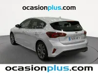 Usado Ford Focus ST-Line 125 CV (91 kW) 2023 Gris plata Utilitario