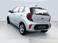 Usado Kia Picanto 67 CV (49 kW) 2022 Gris plata Utilitario