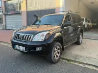 Używany Toyota Land Cruiser 173 KM (127 kW) 2006 Czarny SUV