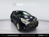 Usado Kia Rio 75 CV (55 kW) 2014 Negro Berlina