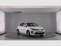 Usado Kia Rio 101 CV (74 kW) 2023 Blanco Berlina