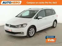 Usado VW Touran Advance 150 CV (110 kW) 2018 Blanco Monovolumen