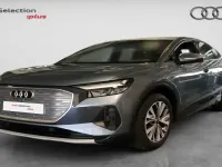 Usado Audi Q4 e-tron Advanced Plus 150 kW (204 CV) 2023 Azul SUV