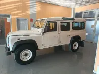 Usado Land Rover Defender SE 122 CV (89 kW) 2016 Blanco Familiar