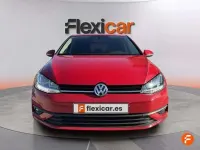 Usado VW Golf VII Advance 116 CV (85 kW) 2020 Rojo Utilitario