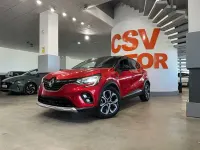 Usado Renault Captur Techno 160 CV (117 kW) 2022 Rojo SUV