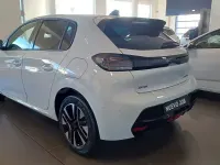 Nuevo Peugeot 208 Allure 110 CV (80 kW) 2025 Blanco Utilitario