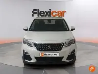 Usado Peugeot 5008 Active 130 CV (95 kW) 2021 Blanco SUV