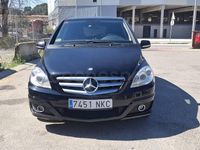Usado Mercedes B180 109 CV (80 kW) 2011 Negro Monovolumen
