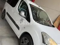 Usado Citroën Berlingo Seduction 92 CV (67 kW) 2014 Blanco Monovolumen