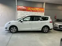 Usado Renault Grand Scénic III Dynamique 130 CV (95 kW) 2012 Blanco Monovolumen