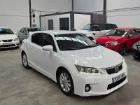 Usado Lexus CT200h 136 CV (100 kW) 2012 Blanco Berlina