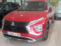 Usado Mitsubishi Eclipse Cross 188 CV (138 kW) 2022 Rojo SUV