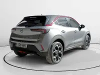 Usado Opel Mokka 136 CV (100 kW) 2023 Gris / plata SUV