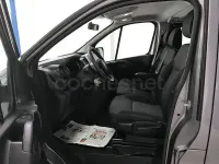Usado Renault Trafic LIMITED 120 CV (88 kW) 2020 Gris / plata Monovolumen