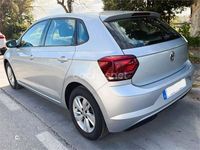 Usado VW Polo Advance 95 CV (69 kW) 2020 Gris / plata Utilitario