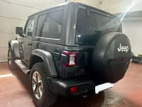Usado Jeep Wrangler Sahara 200 CV (147 kW) 2019 Gris SUV
