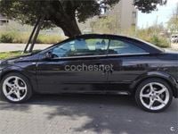 Usado Opel Astra Cabriolet Cosmo 150 HP (110 kW) 2010 Preto Cabrios