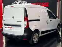 Usado Dacia Dokker Essentiel 95 CV (69 kW) 2020 Blanco Monovolumen