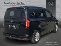 Usado Mercedes T180 116 CV (85 kW) 2022 Negro Monovolumen