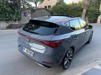 Usado Seat Leon FR 204 CV (150 kW) 2025 Gris / plata Berlina