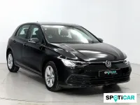 Begagnad VW Golf VIII Life 131 HK (96 kW) 2022 Svart Sedan