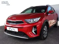 Usado Kia Stonic 100 CV (73 kW) 2024 Rojo SUV