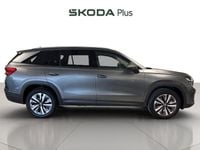 Usado Skoda Kodiaq Selection 151 CV (111 kW) 2025 Gris SUV