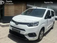 Usado Toyota Proace Verso Active 110 CV (80 kW) 2022 Blanco Familiar
