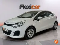 Usado Kia Rio 75 CV (55 kW) 2017 Blanco Utilitario