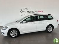 Usado VW Golf VII Advance 115 CV (84 kW) 2020 Blanco Familiar