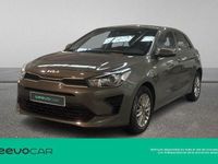 Usado Kia Rio 100 CV (73 kW) 2023 Verde