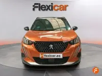 Usado Peugeot 2008 GT 130 CV (95 kW) 2023 Naranja SUV
