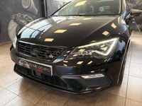 Usado Seat Leon FR 125 CV (91 kW) 2018 Negro Familiar