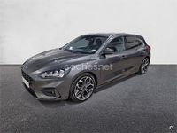 Usado Ford Focus ST-Line 125 CV (91 kW) 2018 Gris / plata Berlina