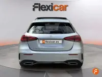 Usado Mercedes A180 116 CV (85 kW) 2018 Gris Berlina