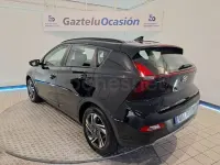Usado Hyundai Bayon 100 CV (73 kW) 2022 Negro SUV
