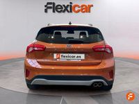 Usado Ford Focus Active 125 CV (91 kW) 2019 Naranja Berlina