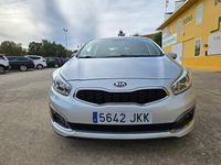 Usado Kia Ceed 100 CV (73 kW) 2016 Gris Utilitario
