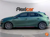 Usado Kia Ceed GT GT 204 CV (150 kW) 2023 Verde Berlina