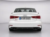 Usado Audi S3 300 CV (220 kW) 2014 Blanco Berlina