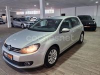 Usado VW Golf VII Advance 105 CV (77 kW) 2012 Gris / plata Berlina