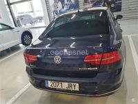Usado VW Passat Sportline 150 CV (110 kW) 2016 Azul Berlina