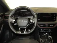 Usado Skoda Scala 115 CV (84 kW) 2026 Gris Utilitario